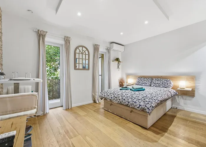 Daire Le Vauban Antibois - Avec Jolie Balcon *